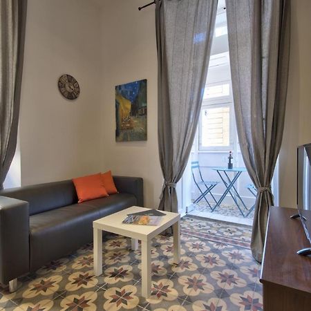 Borgo Apartments 1 & 2 Bedroom Self-Catering Units In Central Валетта Экстерьер фото