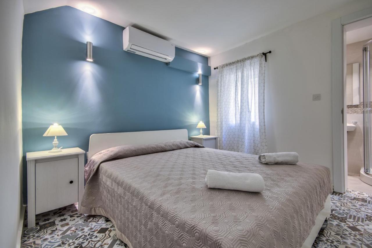 Borgo Apartments 1 & 2 Bedroom Self-Catering Units In Central Валетта Экстерьер фото