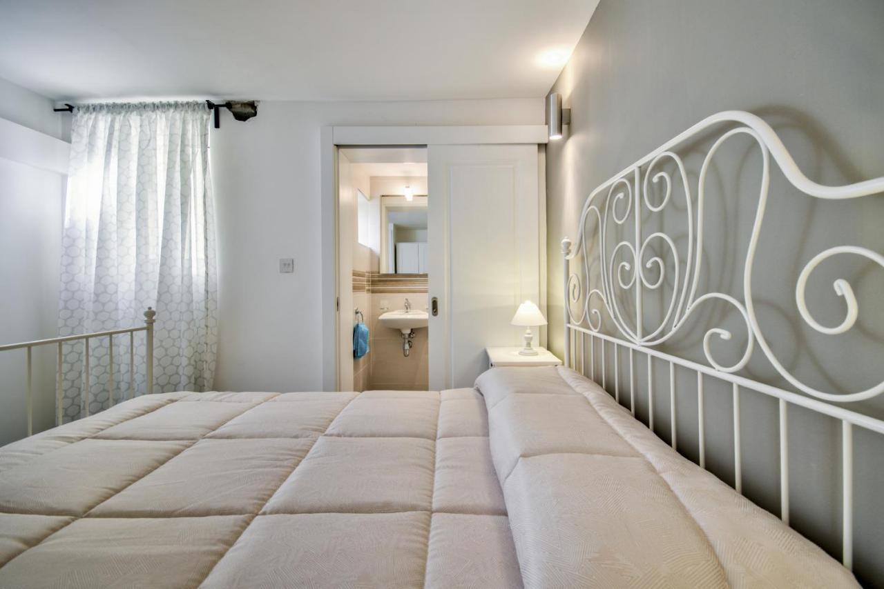 Borgo Apartments 1 & 2 Bedroom Self-Catering Units In Central Валетта Экстерьер фото