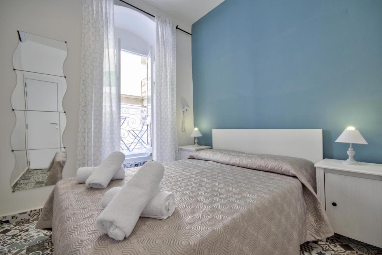 Borgo Apartments 1 & 2 Bedroom Self-Catering Units In Central Валетта Экстерьер фото