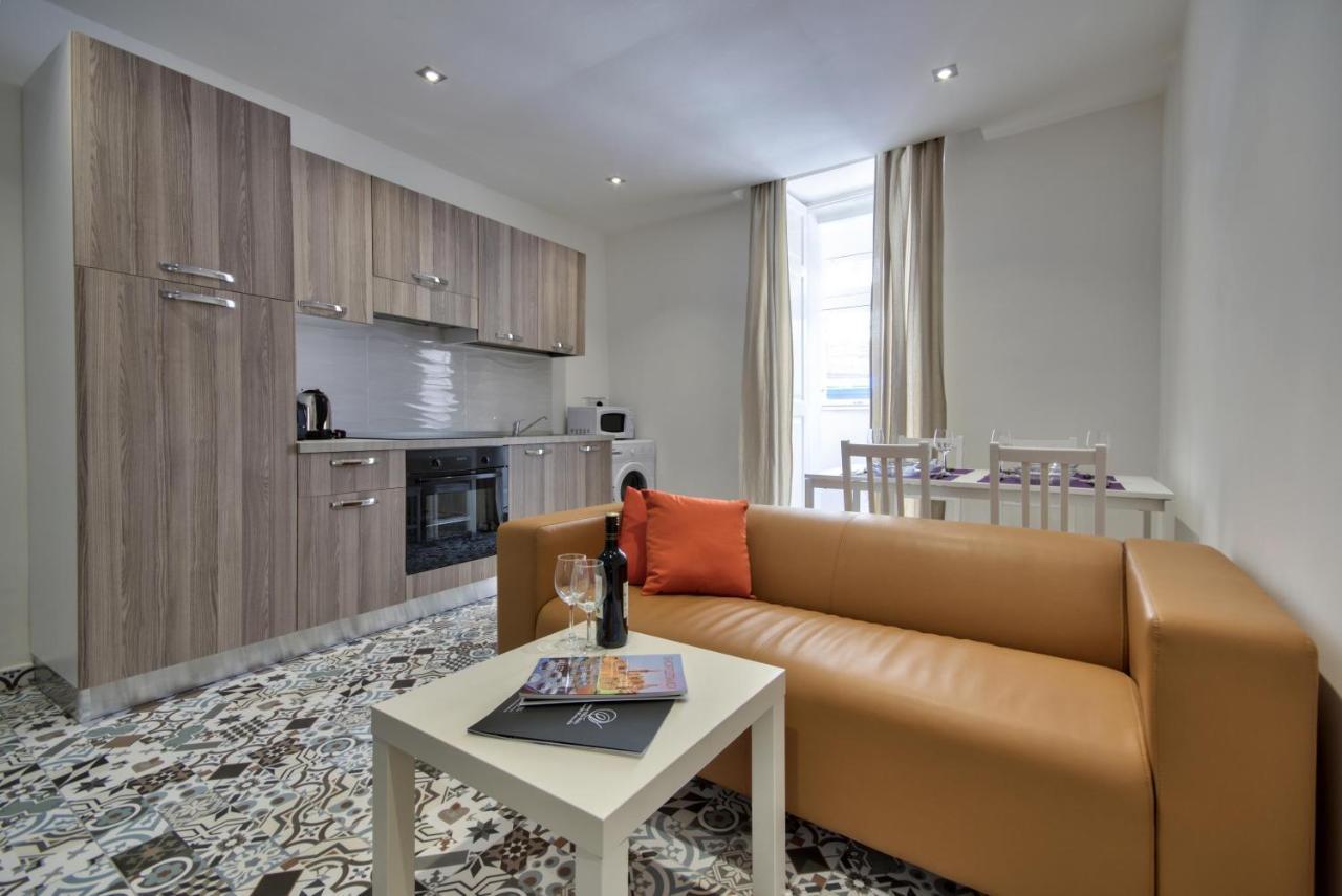 Borgo Apartments 1 & 2 Bedroom Self-Catering Units In Central Валетта Экстерьер фото