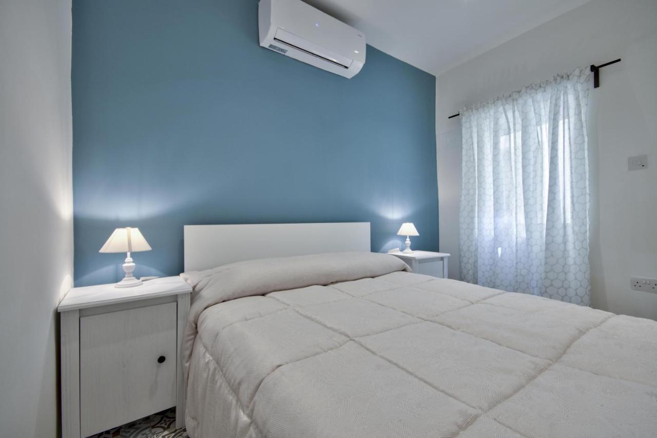 Borgo Apartments 1 & 2 Bedroom Self-Catering Units In Central Валетта Экстерьер фото