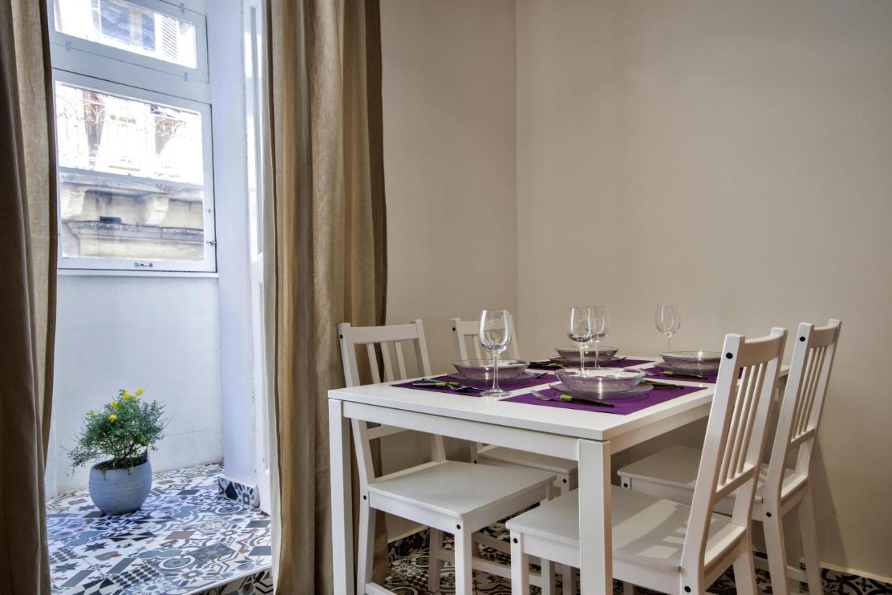 Borgo Apartments 1 & 2 Bedroom Self-Catering Units In Central Валетта Экстерьер фото