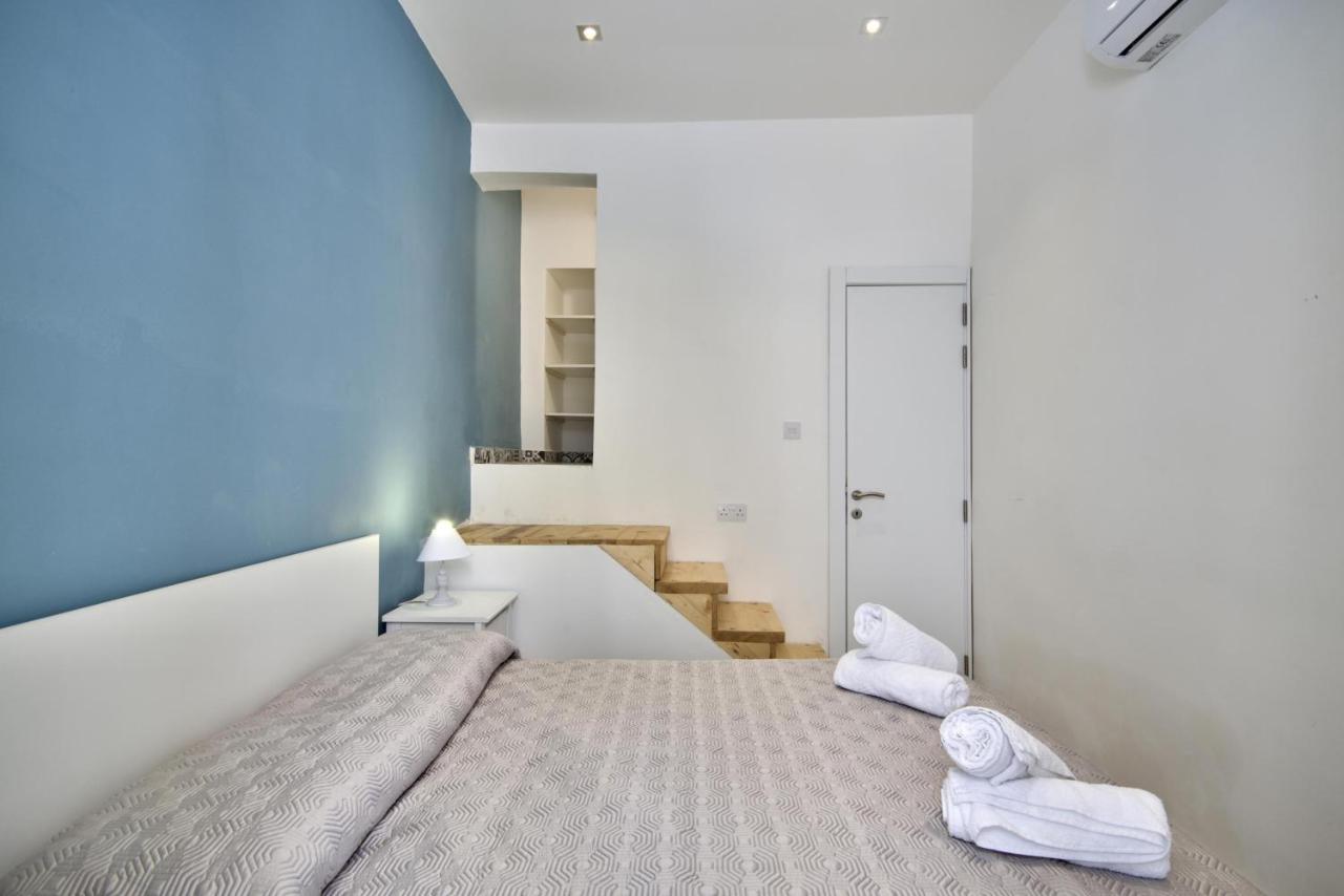 Borgo Apartments 1 & 2 Bedroom Self-Catering Units In Central Валетта Экстерьер фото