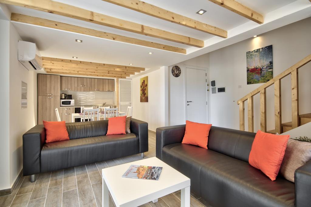 Borgo Apartments 1 & 2 Bedroom Self-Catering Units In Central Валетта Экстерьер фото